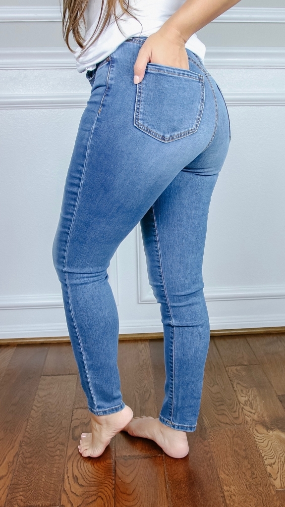 Sofia Jeans: the Best Jeans Under $25, Fashion